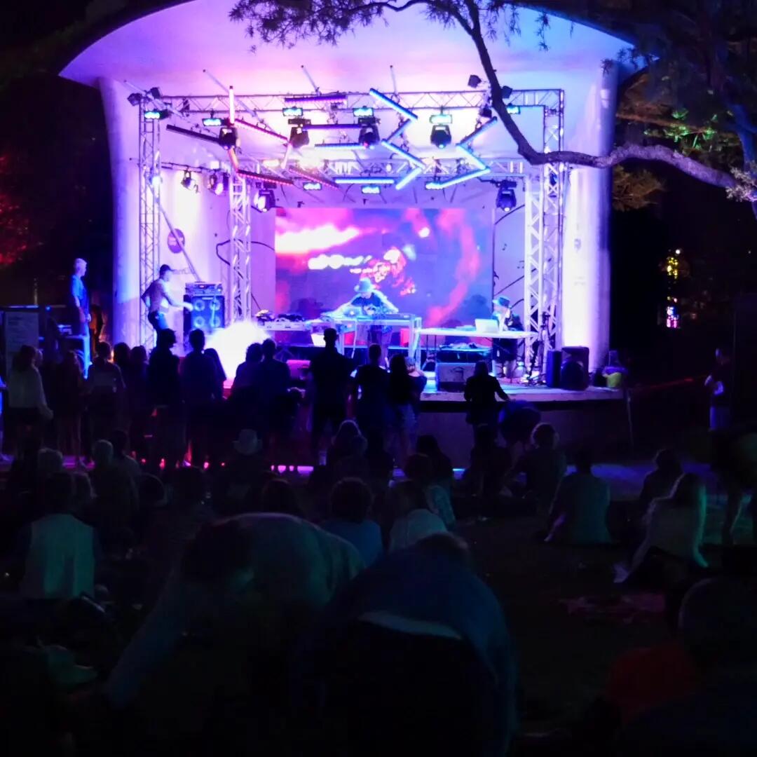 Kuki Koori live at San Fran